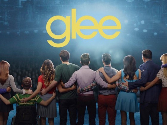 Glee’s 15th Anniversary A Joyous Reunion with Darren Criss and Mike O’Malley
