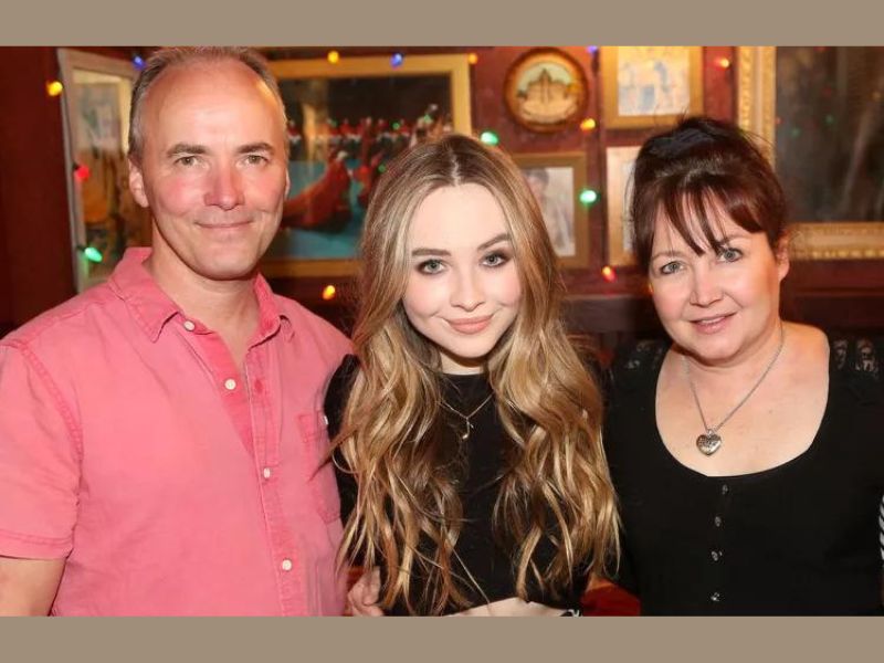 Sabrina Carpenter: Age, Biography, Personal Life, Dating, Family, and More