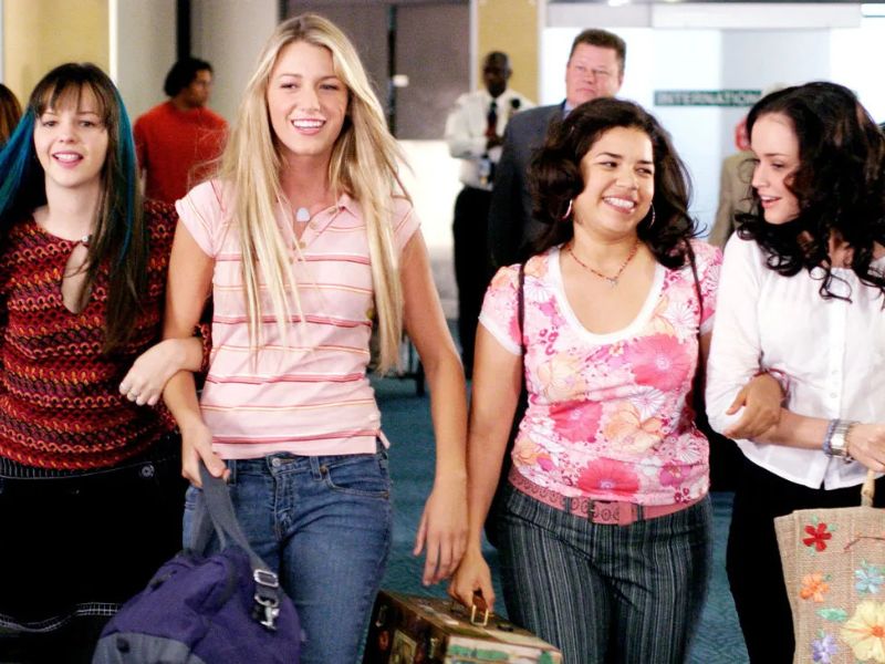 The Sisterhood of the Traveling Pants: A Tale of Friendship and Growth